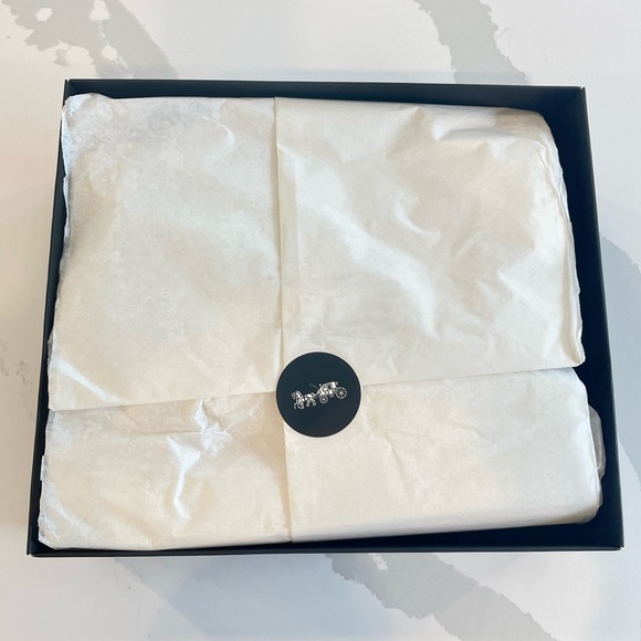 Coach Jelly Tabby Flower Pink - Picture 16 of 16